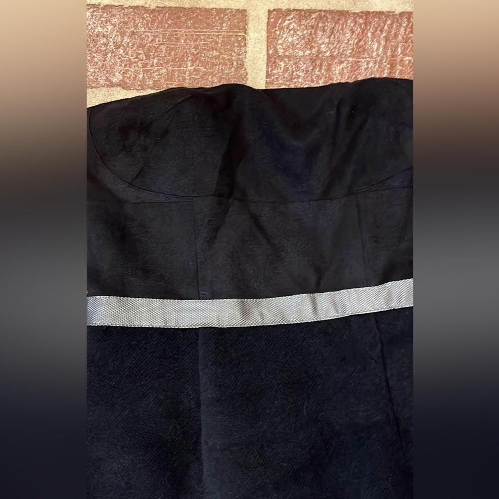BCBGeneration Sz 2 Black Dress w/Gray Accent - Picture 6 of 8